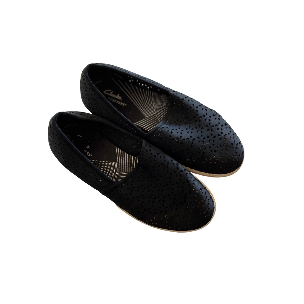 Clarks Cloudsteppers Womens Black Perforated Slip On Loafers Flats Size 9.5